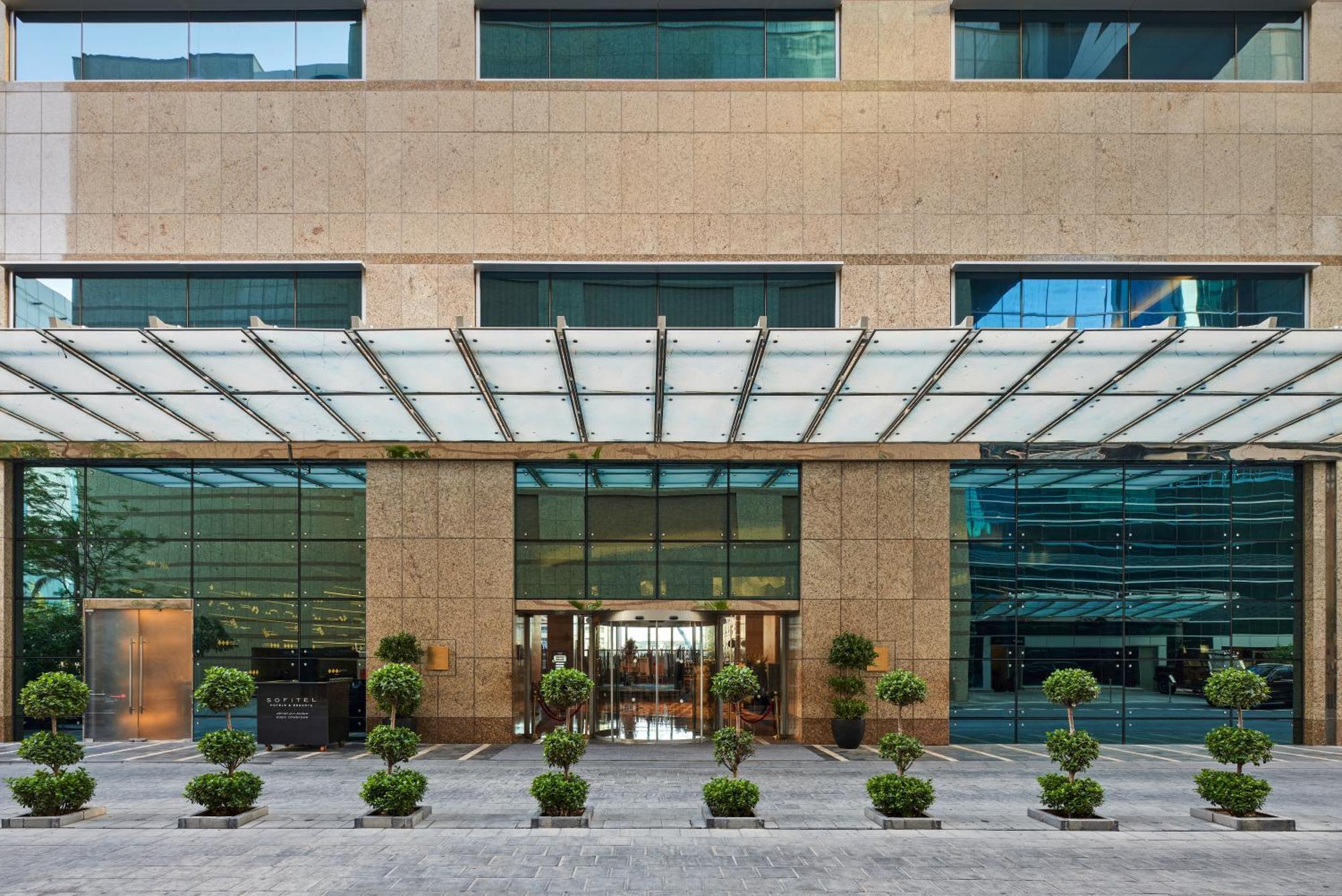 Sofitel Dubai Downtown Hotel Exterior photo